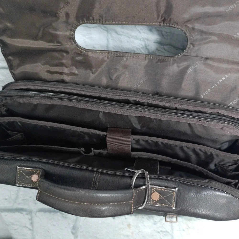 Kenneth Cole Reaction Brown Leather Messenger Bag Laptop Briefcase s10